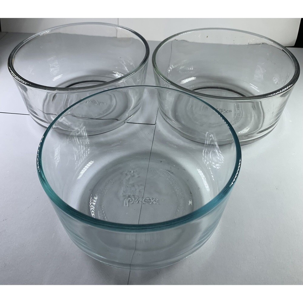 Pyrex Bowl Lot (3) 7201, (1) 7200, (1) 463 Package Deal